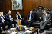 Presidente em exercício do Senado recebe ministro da Integração para falar sobre obras do Rio São Francisco