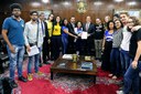 UNE e estudantes de Direito entregam carta a Eunício contra a prisão em segunda instância