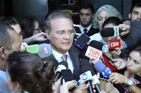 Comissão especial do impeachment vai cumprir rito legal, diz Renan