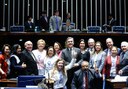 Plenário aprova reserva para mulheres na política
