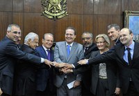Renan Calheiros anuncia votação de projeto de renegociação da dívida dos estados