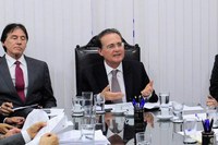 Renan anuncia comissão especial pluripartidária para analisar Agenda Brasil