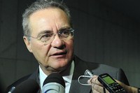 Renan anuncia que vai discutir com parlamentares pertinência de emendas às MPs