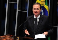 Renan apresenta PEC que visa avaliar a condução da política fiscal