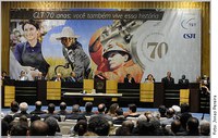 Renan Calheiros recebe homenagem do presidente do TST na comemoração dos 70 anos da Consolidação das Leis do Trabalho
