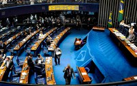 Renan convoca Congresso  para votar vetos no próximo dia 17