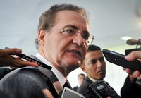 Renan critica elevação de Fundo Partidário em tempos de ajuste