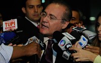 Renan diz não haver dúvida sobre o voto aberto na Constituição