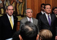 Renan enfatiza PCdoB na democracia brasileira em posse de presidente