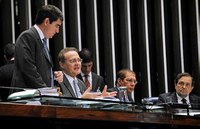 Renan envia à sanção terceira MP do ajuste fiscal