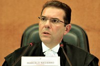 Renan prestigia posse de Marcelo Navarro Ribeiro Dantas no STJ