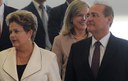 Renan Calheiros prestigia posse de novos ministros no Palácio do Planalto