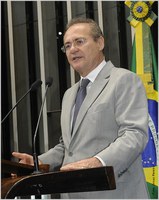 Renan reitera seu compromisso com a aprovação do Estatuto da Juventude