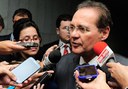 Renan vai propor PEC para criar órgão fiscalizador dos gastos públicos