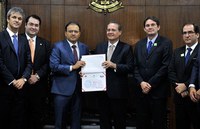 OAB agradece apoio de Renan a projetos de modernização legal