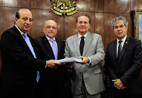 TCU entrega a Renan relatório preliminar sobre contas do Governo
