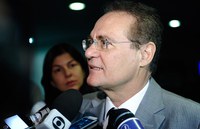 Votação da MP do ajuste fiscal fica para a próxima semana, diz Renan