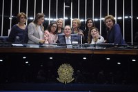 Senadoras mobilizadas pela aprovação da PEC das cotas para gênero