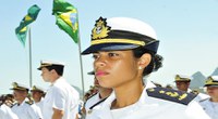 Senadores comemoram 40 anos de ingresso das mulheres na Marinha   