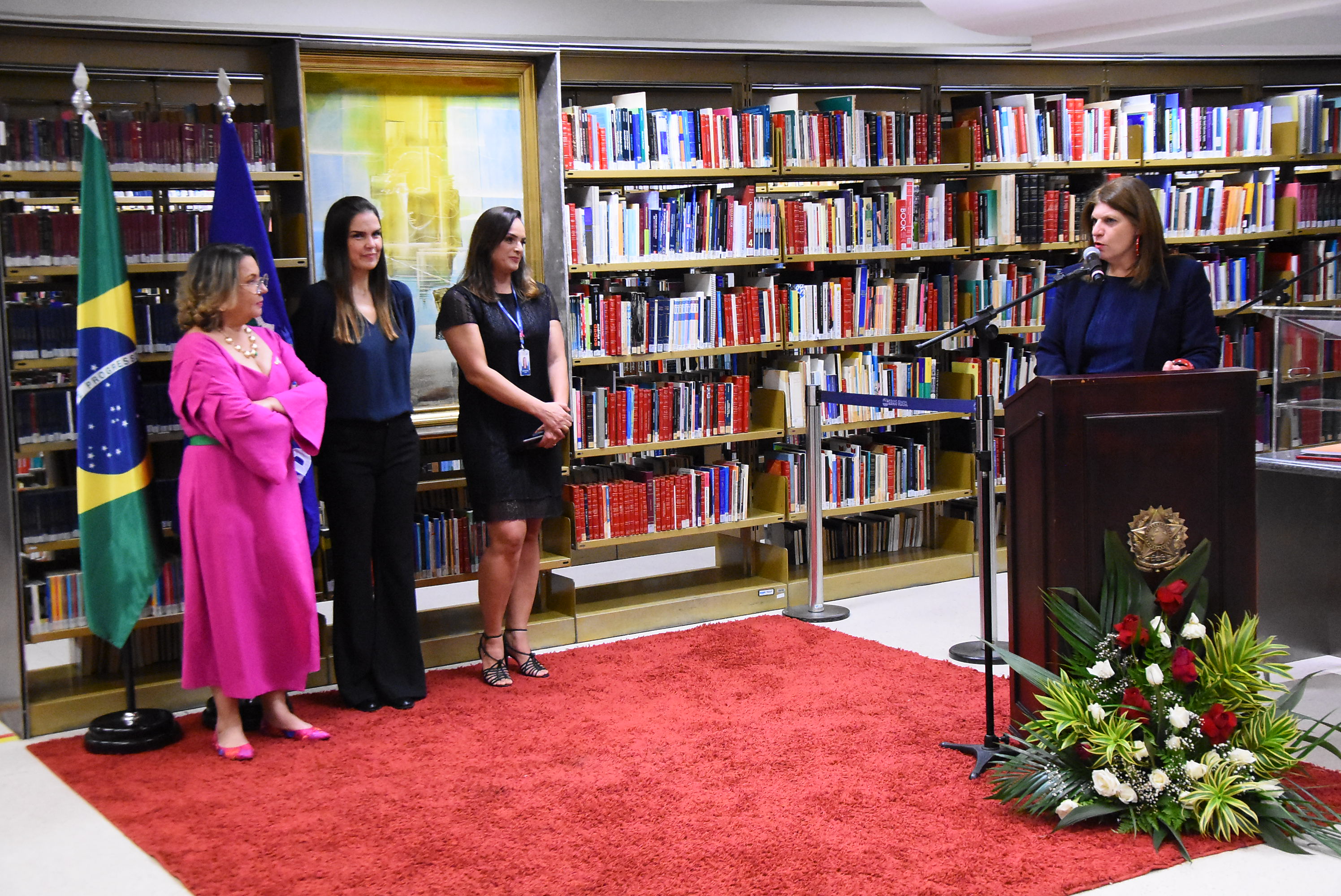 “Manual Antimachismo” é lançado no Senado Federal 05