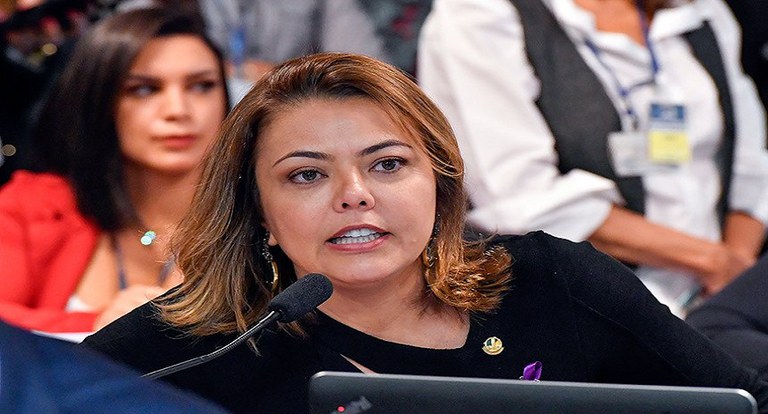 salário-maternidade