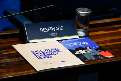 Sessão especial assinatura com o MIR 3