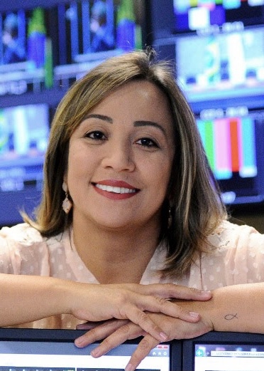 milena rosto senado.jpg