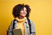 Começou a revalidação dos estudantes maiores de 21 anos