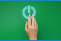 Fora da rede: Poli Care