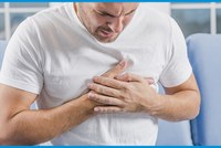 Não tente diagnosticar sozinho a causa de uma dor no peito