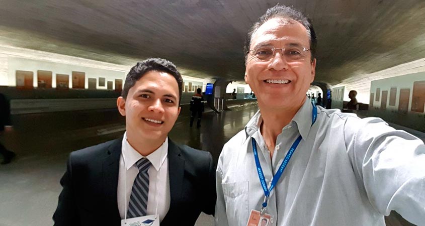 David Williams e John Kennedy Gurgel, membro da equipe do Jovem Senador, no Senado