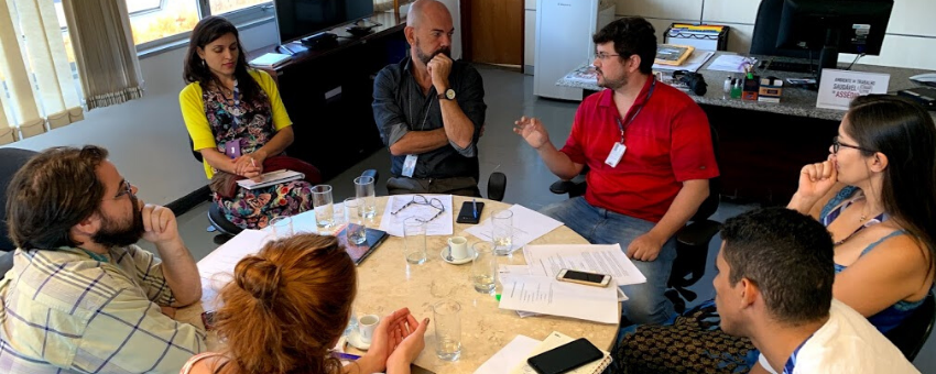 Jovem Senador volta a ter perfis próprios nas redes sociais