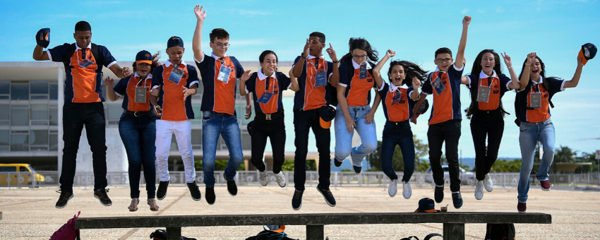 Publicado regulamento do Jovem Senador 2020