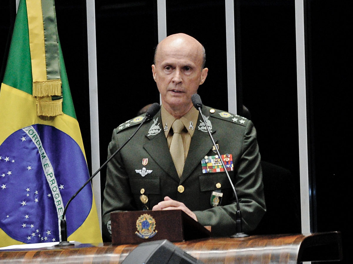 General Gerson Menandro Garcia de Freitas