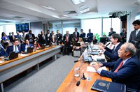 CRE aprova ingresso da Bolívia no Mercosul