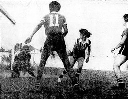 Futebol feminino já foi proibido no Brasil, e CPI pediu legalização