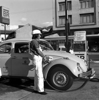 Há 50 anos, crise mundial do petróleo fez Brasil criar carro a álcool
