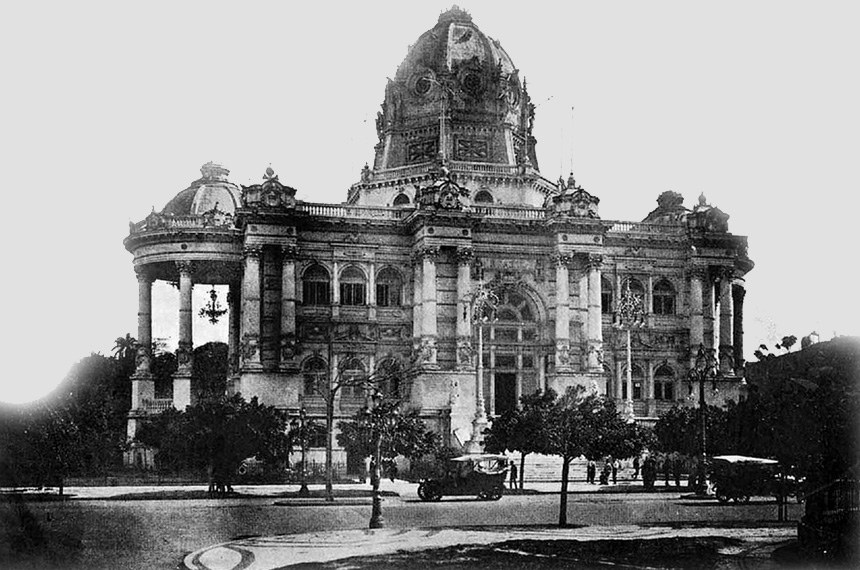 Que fim levou o Palácio Monroe?