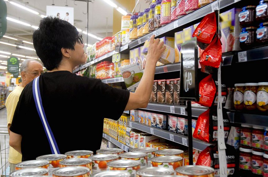 Alerta para substância cancerígena deve ser bem visível na embalagem 