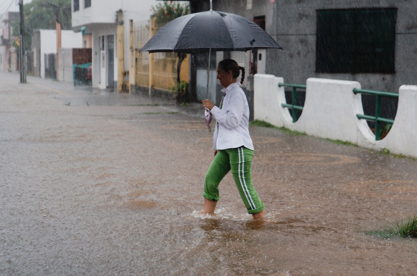 Ocupação urbana inadequada eleva risco de alagamento nas cidades