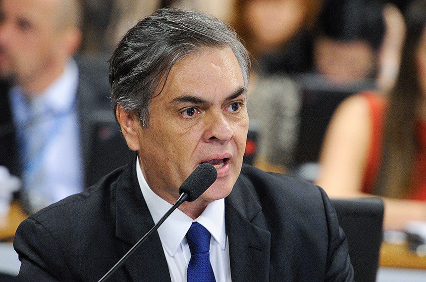 Cássio Cunha Lima quer que ANS limite reajuste de planos de saúde coletivos