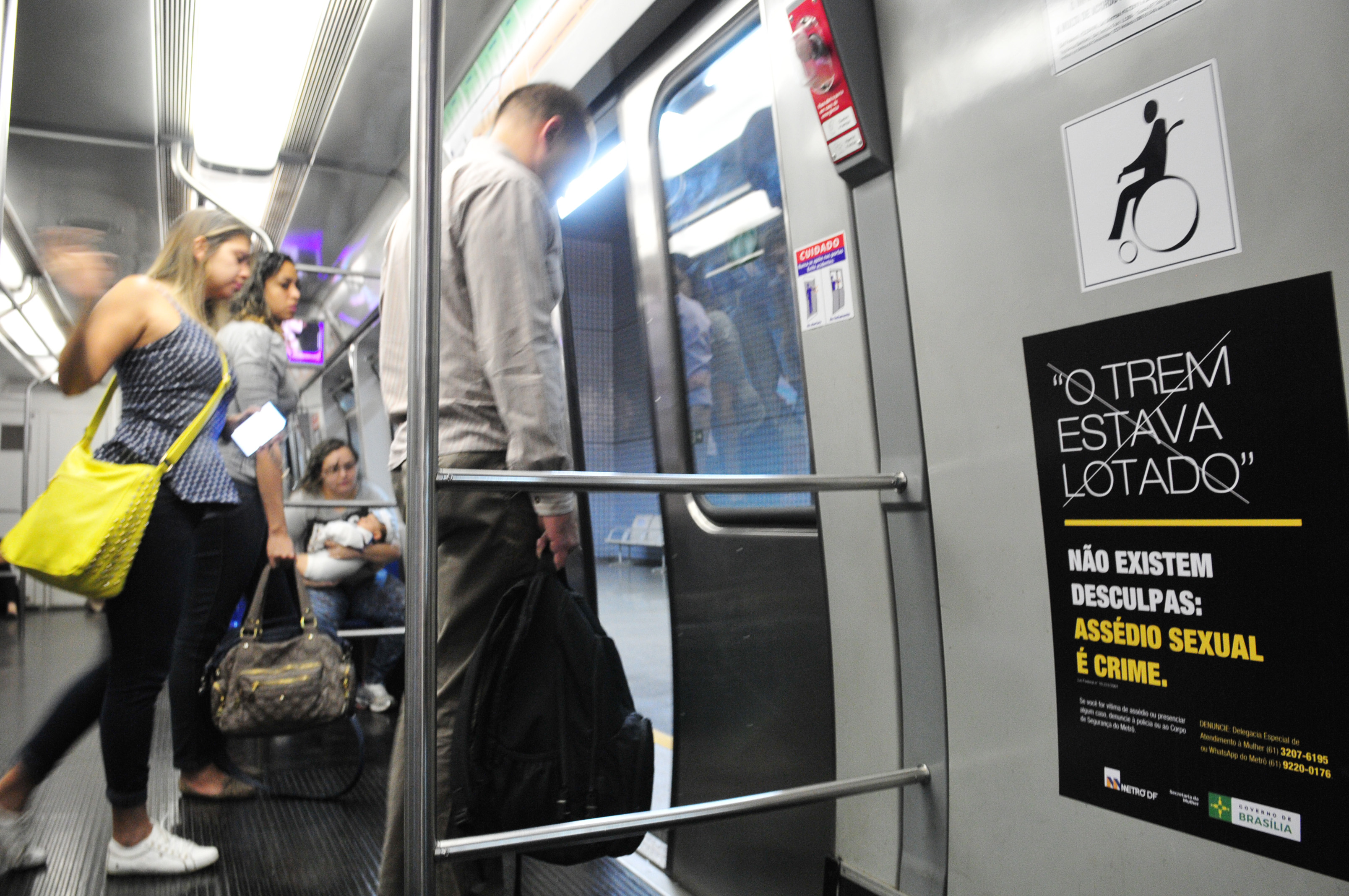 Campanha contra abusos no metrô: casos em São Paulo causaram indignação e contribuíram para a nova lei