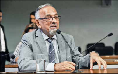 Cidadãos fiscalizam pela internet como prefeitos aplicam dinheiro público