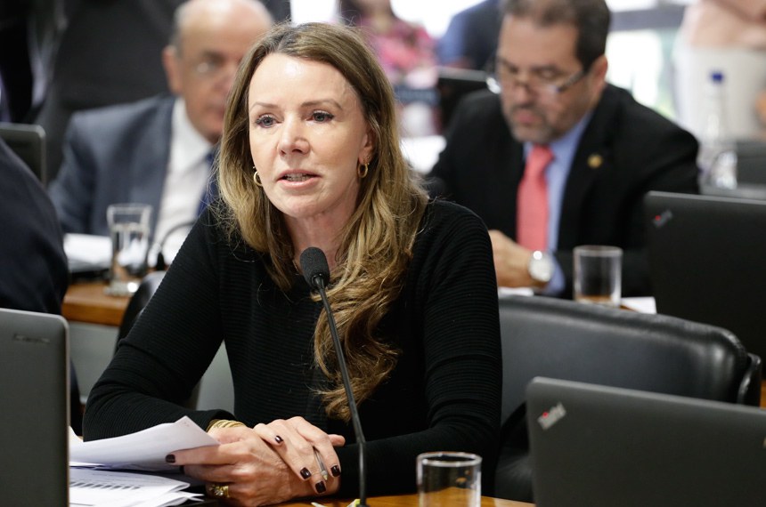 Vanessa Grazziotin, procuradora da Mulher no Senado