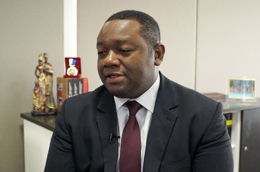 Secretário de Igualdade Racial, Juvenal Araújo Júnior, diz que cotas têm funcionado
