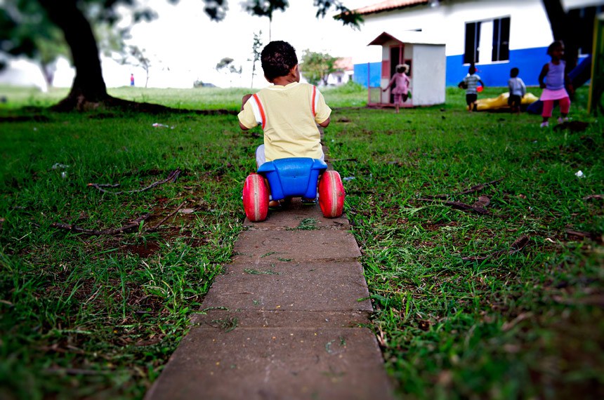 Abrigo Nosso Lar, em Brasília, acolhe cerca de 70 crianças com faixa etária de 2 a 3 anos que aguardam adoção