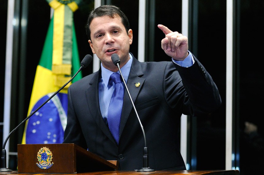 Reguffe quer corrigir a defasagem de 88,4 % da tabela progressiva do IR