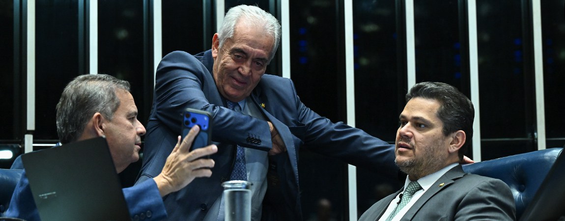 Mesa: 
presidente do Senado Federal, senador Davi Alcolumbre (União-AP); 
senador Otto Alencar (PSD-BA);
secretário-geral da Mesa do Senado Federal, Danilo Augusto Barboza de Aguiar.