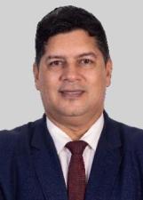 Dr. Júnior Feitosa