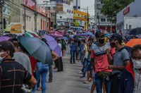 Pandemia força Brasil a discutir adoção da renda básica de cidadania